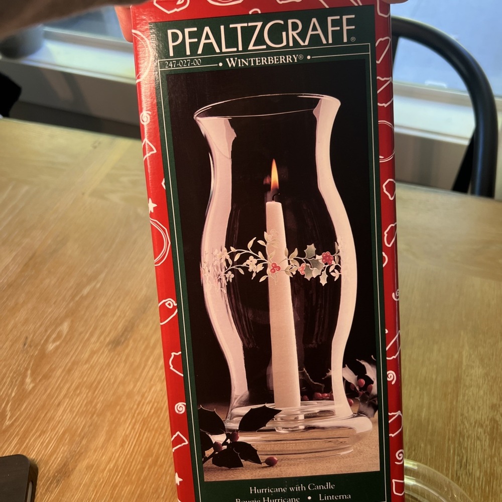 Vintage 1997 Pfaltzgraff Winterberry 11.5" Glass Hurricane Shade Candle Base - Picture 5 of 6